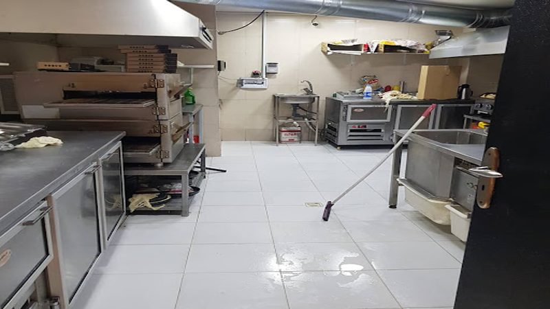 قیمت سمپاشی رستوران - سم مخصوص رستوران - انجام سمپاشی رستوران